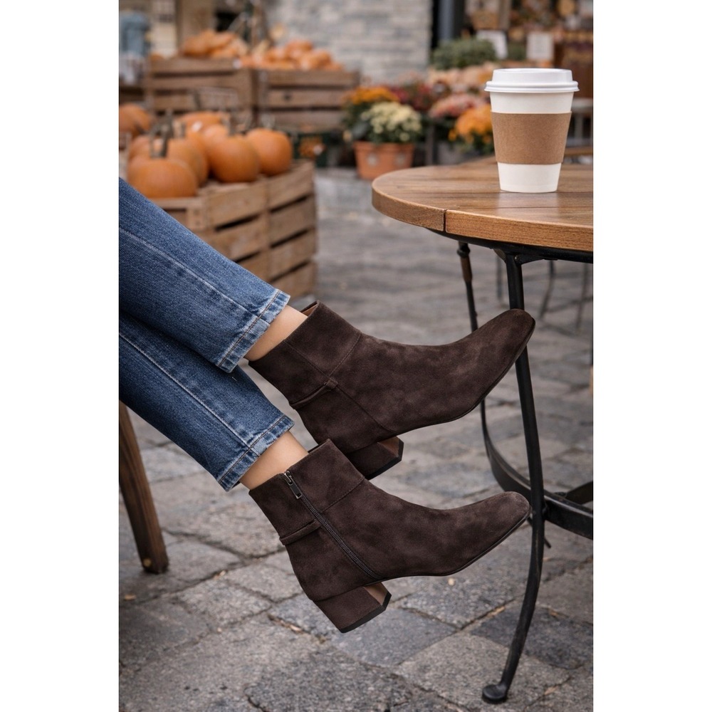Franco Sarto Suede Ankle Boots Brown Block Heel‎ Zip Womens 6.5 Classic Bootie - Picture 2 of 13